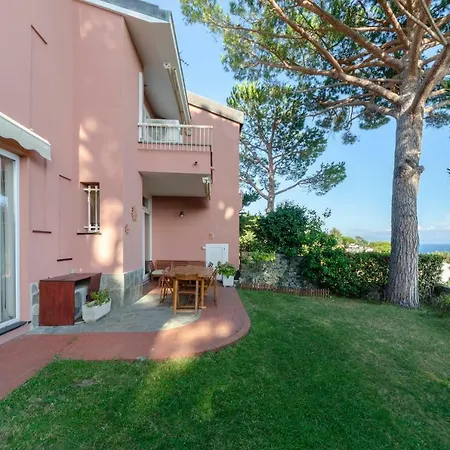 Hintown Pineta Family House Con Giardino